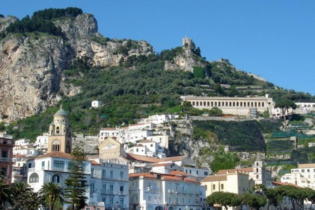 Romantic Getaway In The Heart Of Amalfi Luaran gambar